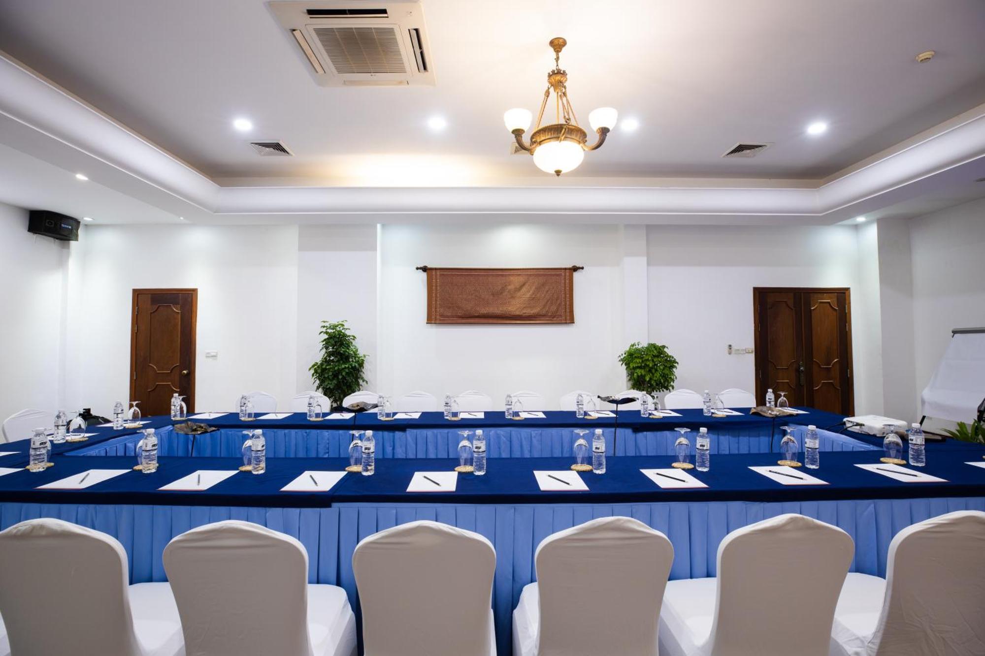Kingdom Angkor Hotel Siem Reap Exterior photo