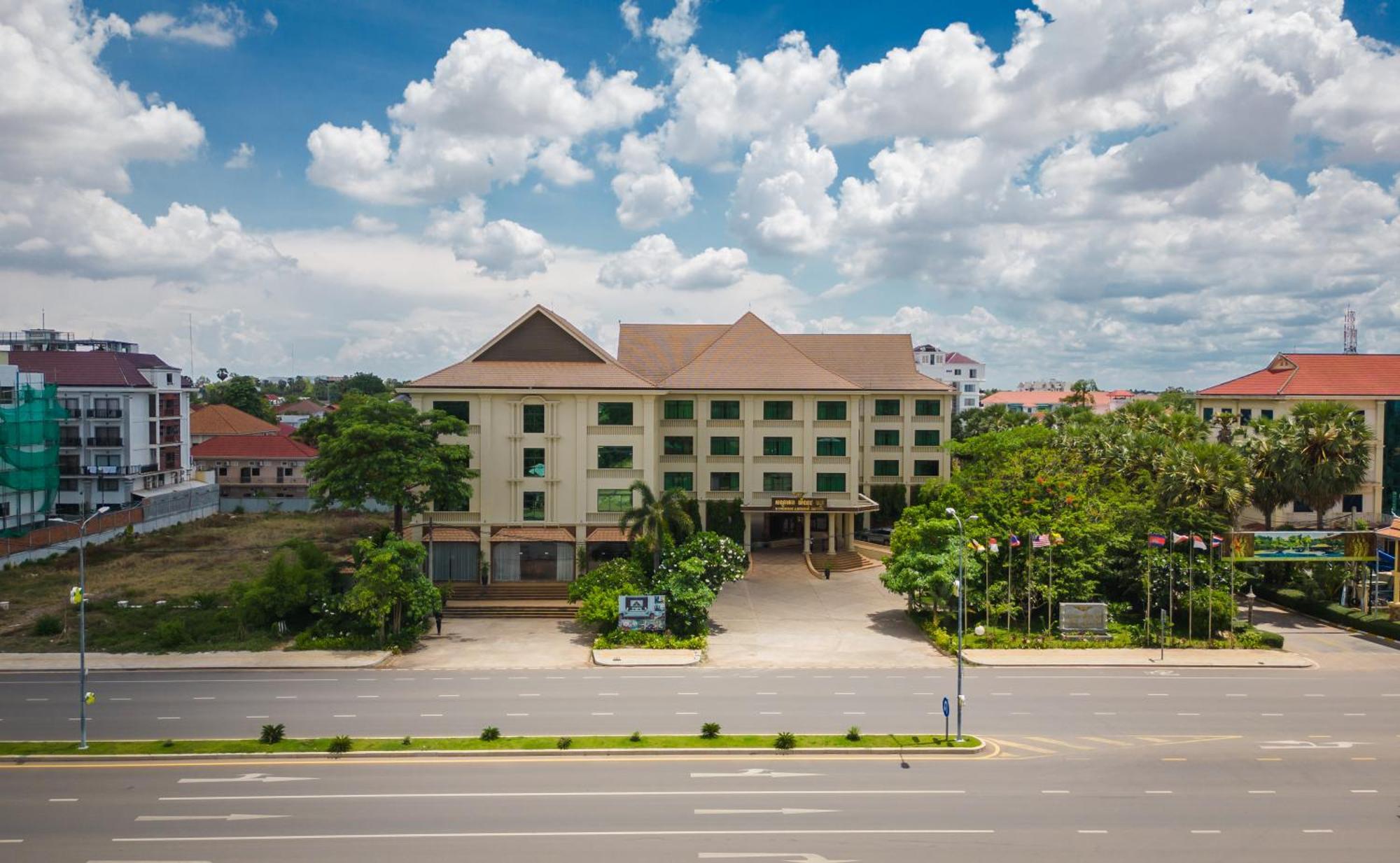 Kingdom Angkor Hotel Siem Reap Exterior photo